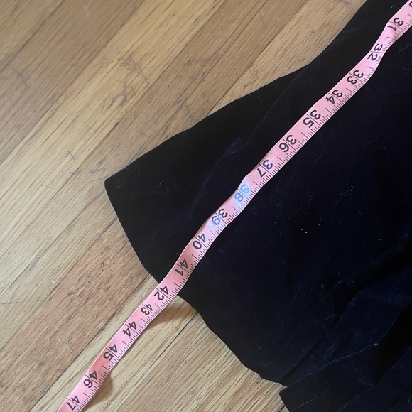 30s Vintage Black Silk Velvet Dress w Puff Shoulders - Picture 10 of 10